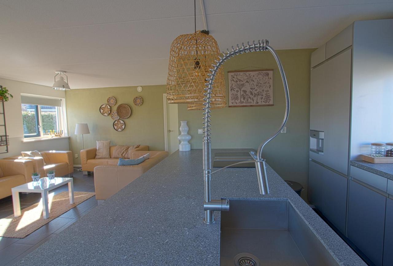 Luxus Familienvilla Mit Jacuzzi & Sauna Tzummarum Ngoại thất bức ảnh